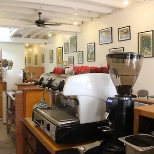 Guest house 24 Kimberley, George Town